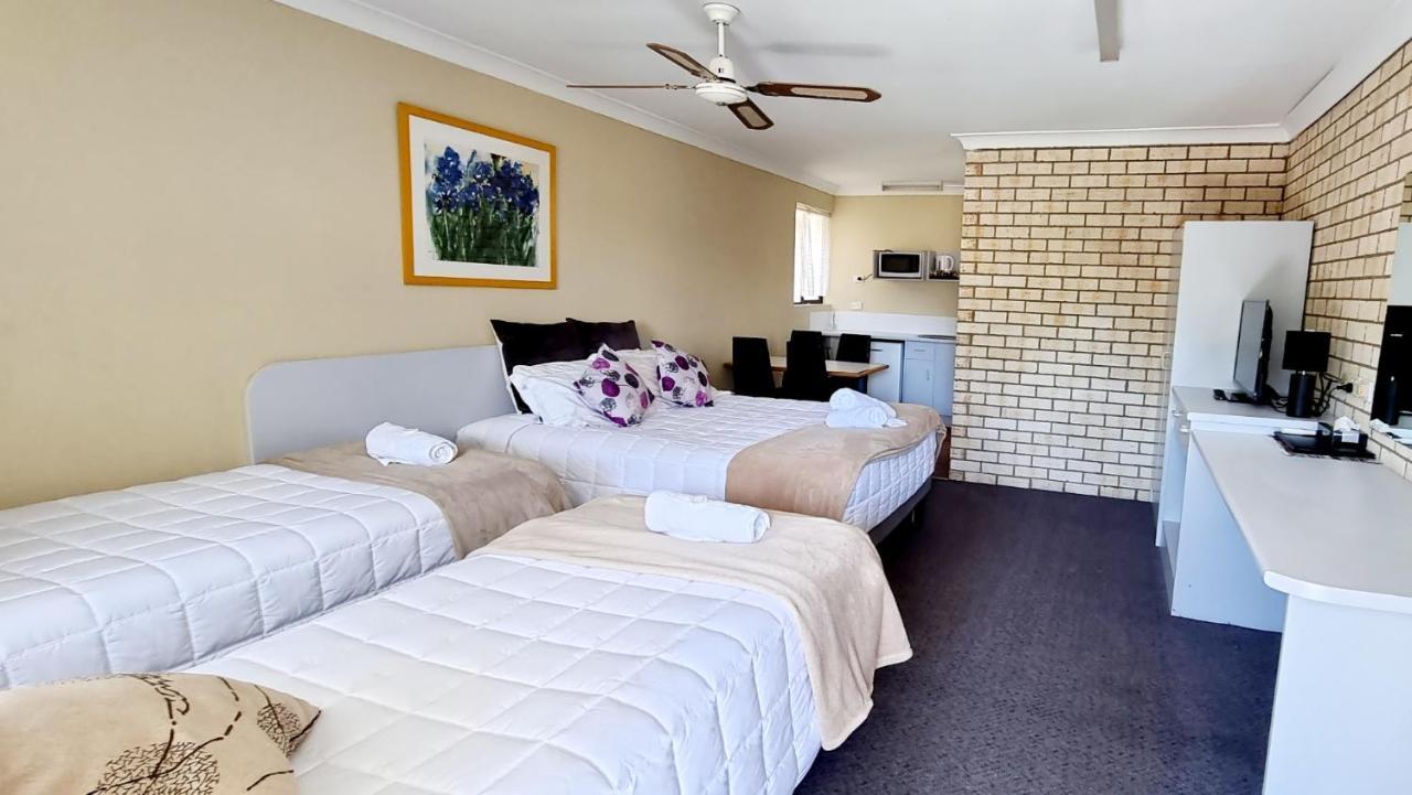 Ocean Parade Motel Κοφς Χάρμπουρ Εξωτερικό φωτογραφία